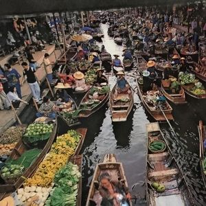 Meet your Posher, Valeria